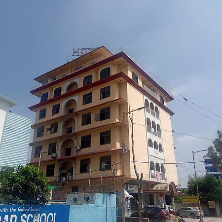 Hotel Al Badar ราวัลปินดี ภายนอก รูปภาพ